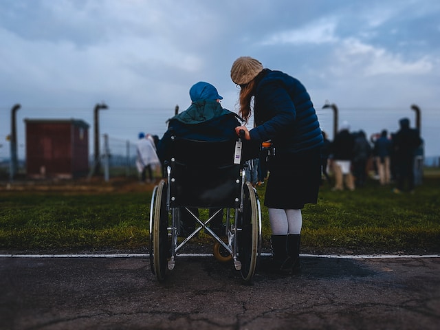 Elder Care: Understanding the Importance of Skilled Nursing Home Facilities